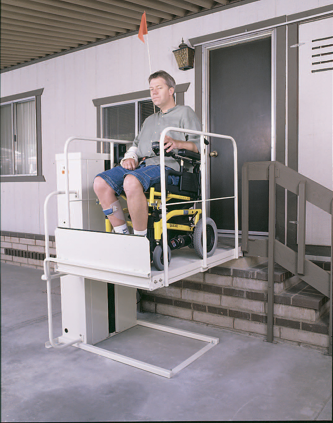 Tempe macs pl50 stair chair lift